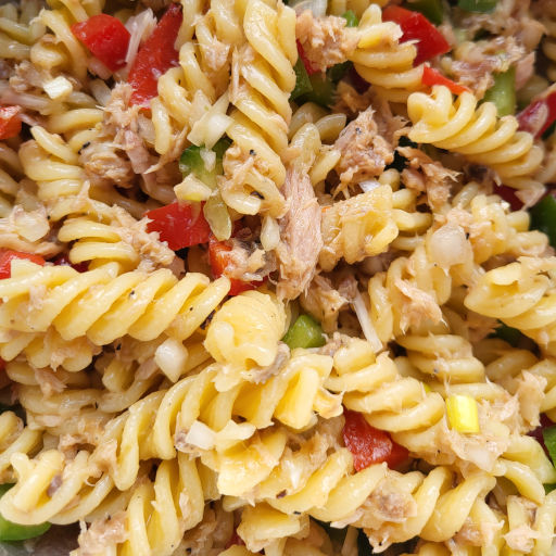 Baskischer Nudelsalat (Txirula Ensaladako Pasta) - salat-koch.de
